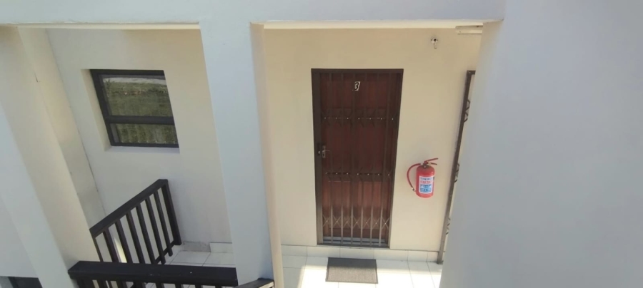 2 Bedroom Property for Sale in Nahoon Valley Park Eastern Cape